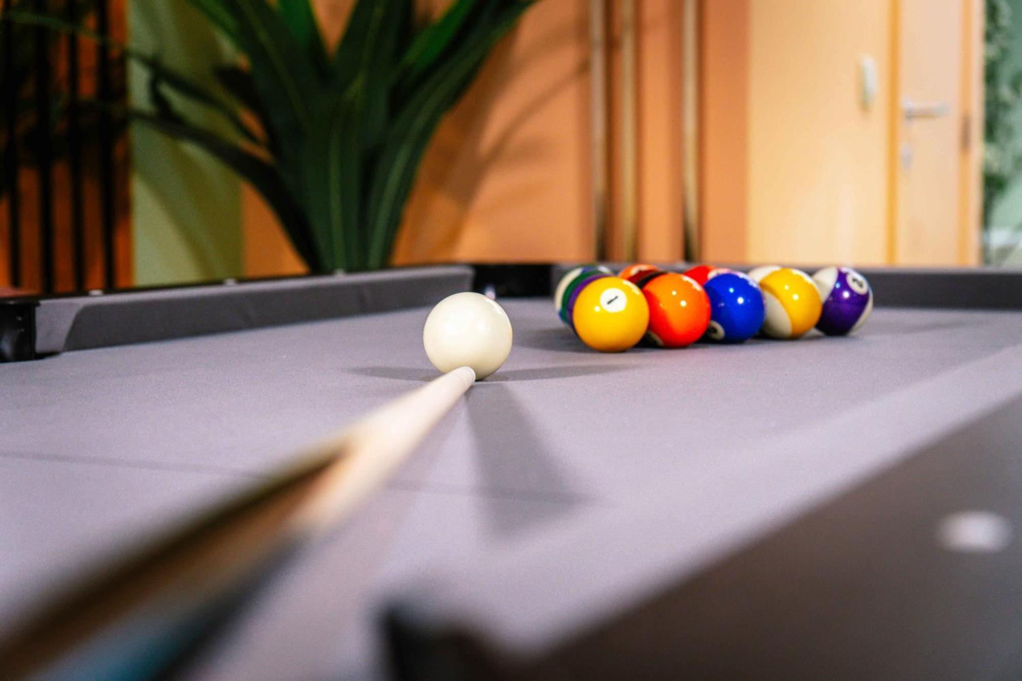 Capsule Flower - Balneo - Cinema - Billard - Nintendo Switch - Mons Centre Экстерьер фото